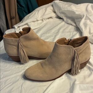 Sam Edelman Beige Suede Tassel Ankle Booties